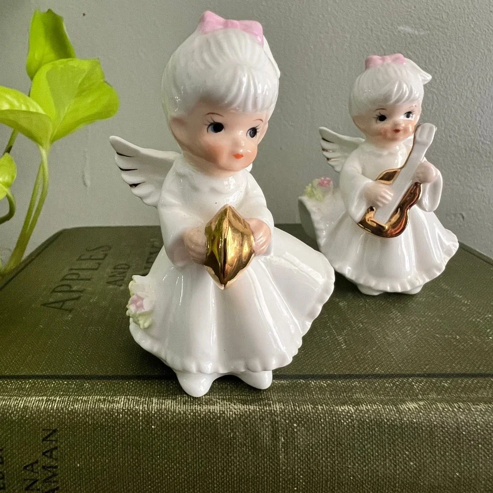 Vintage Lefton China Angel Figurines Set of 2 White Gold Porcelain 10948 3.25